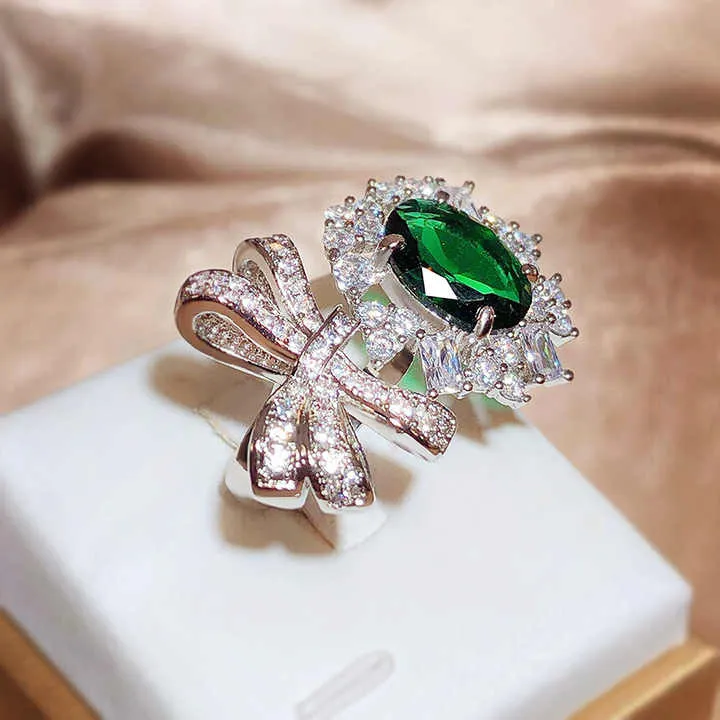 خاتم فاخر من الزركونيا Luxury zirconia ring
