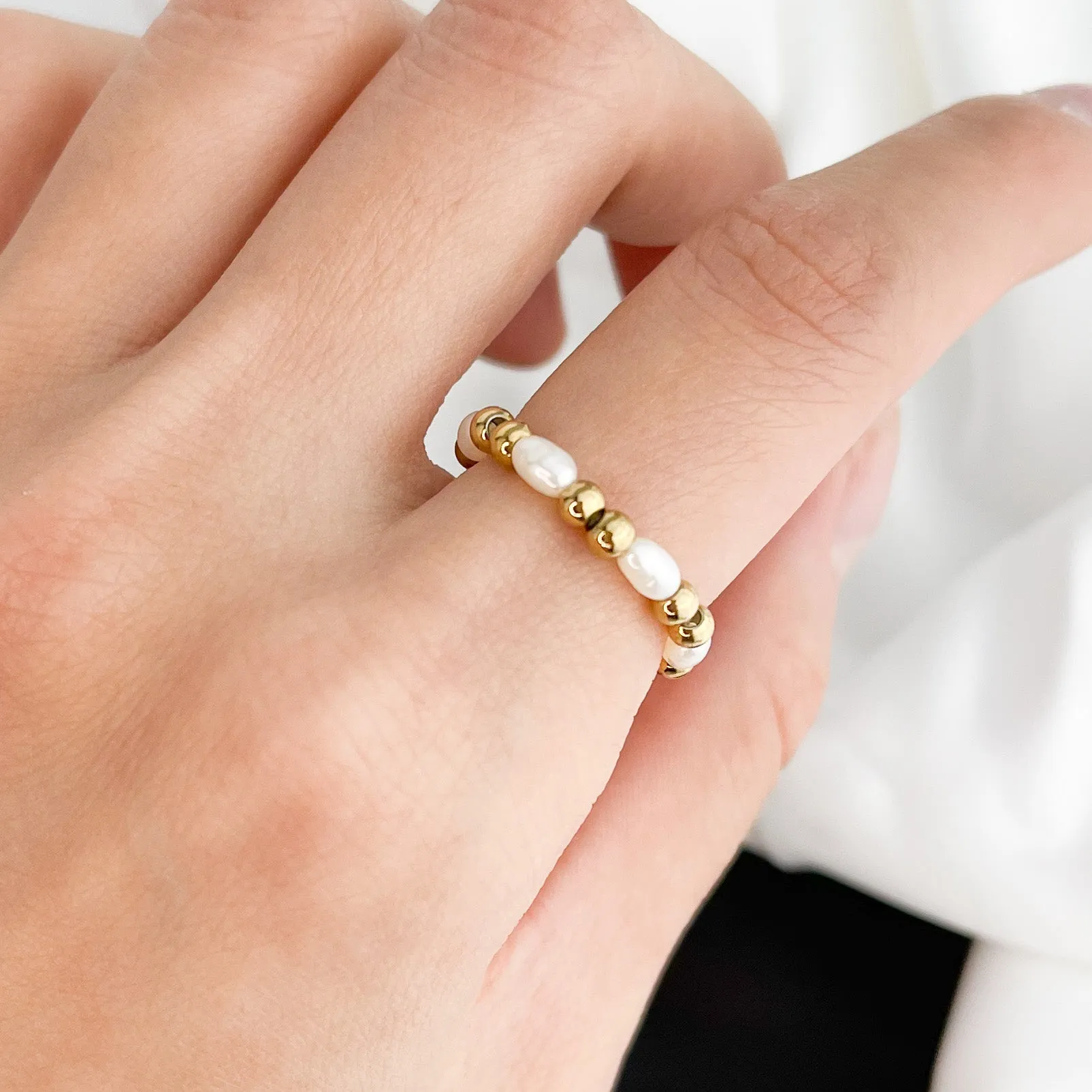 Adjustable Pearl Ring