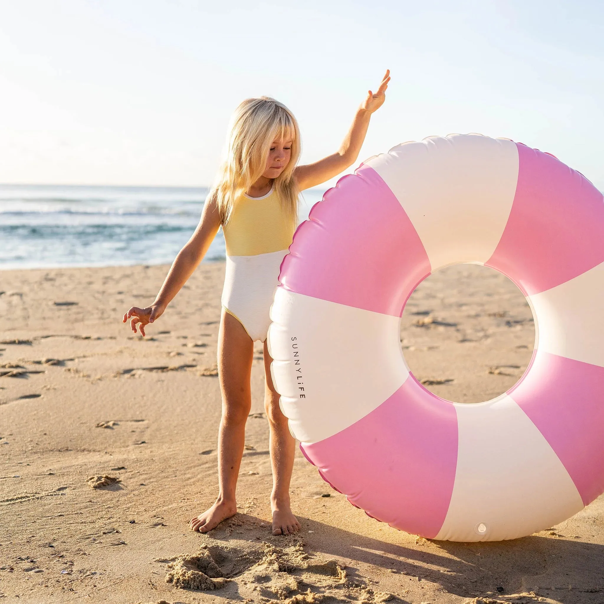 Pool Ring Bubblegum Pink Stripe